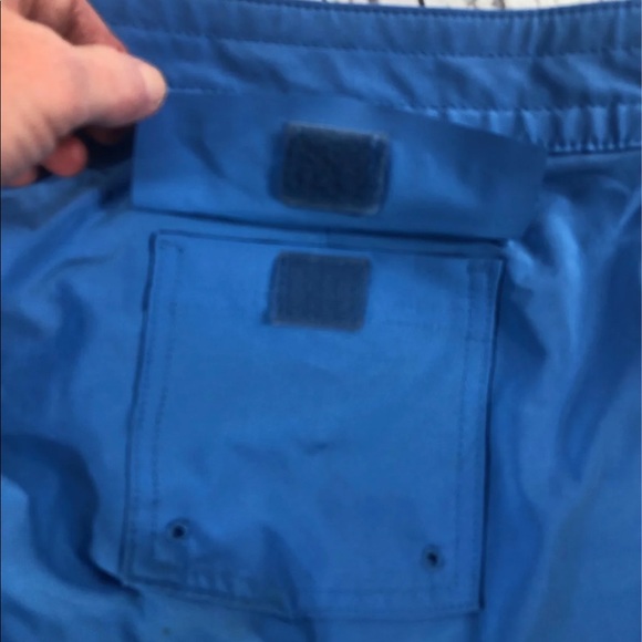 Lands End Womens Blue Yellow Board Swim shorts
Size 12 - Picture 7 of 12